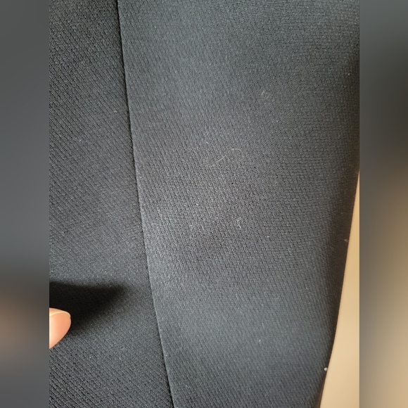 Ann Taylor black blazer, size 6 - Picture 4 of 5